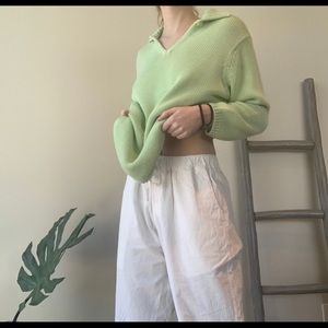 Green collard sweater